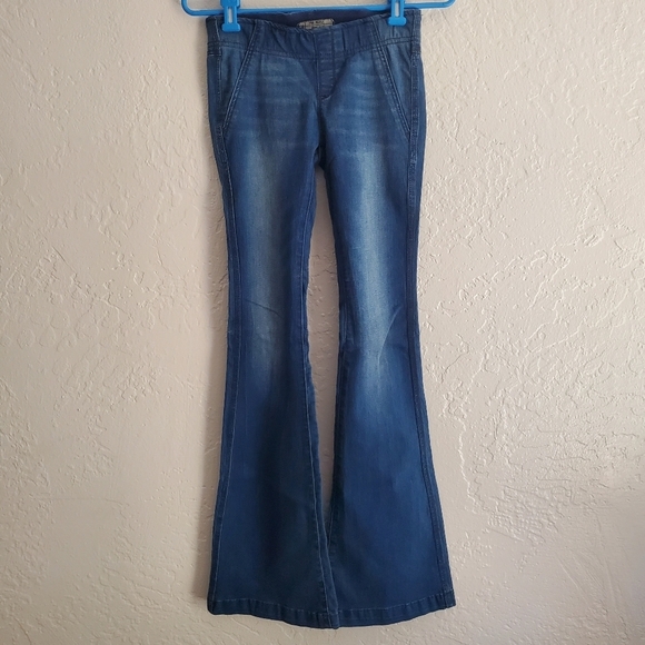 Free People Flare Jeans Size 25 - Picture 1 of 4